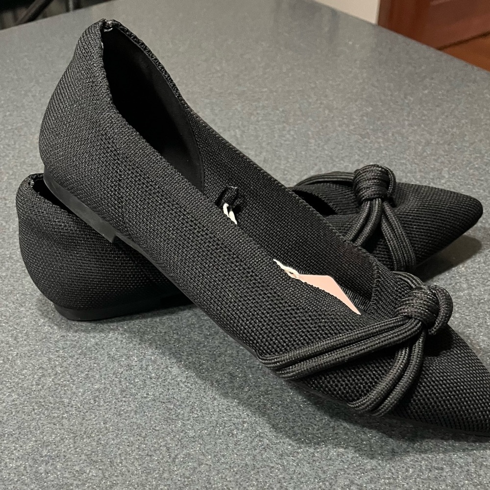 Nanette Lepore Black Textured Bow Loafers